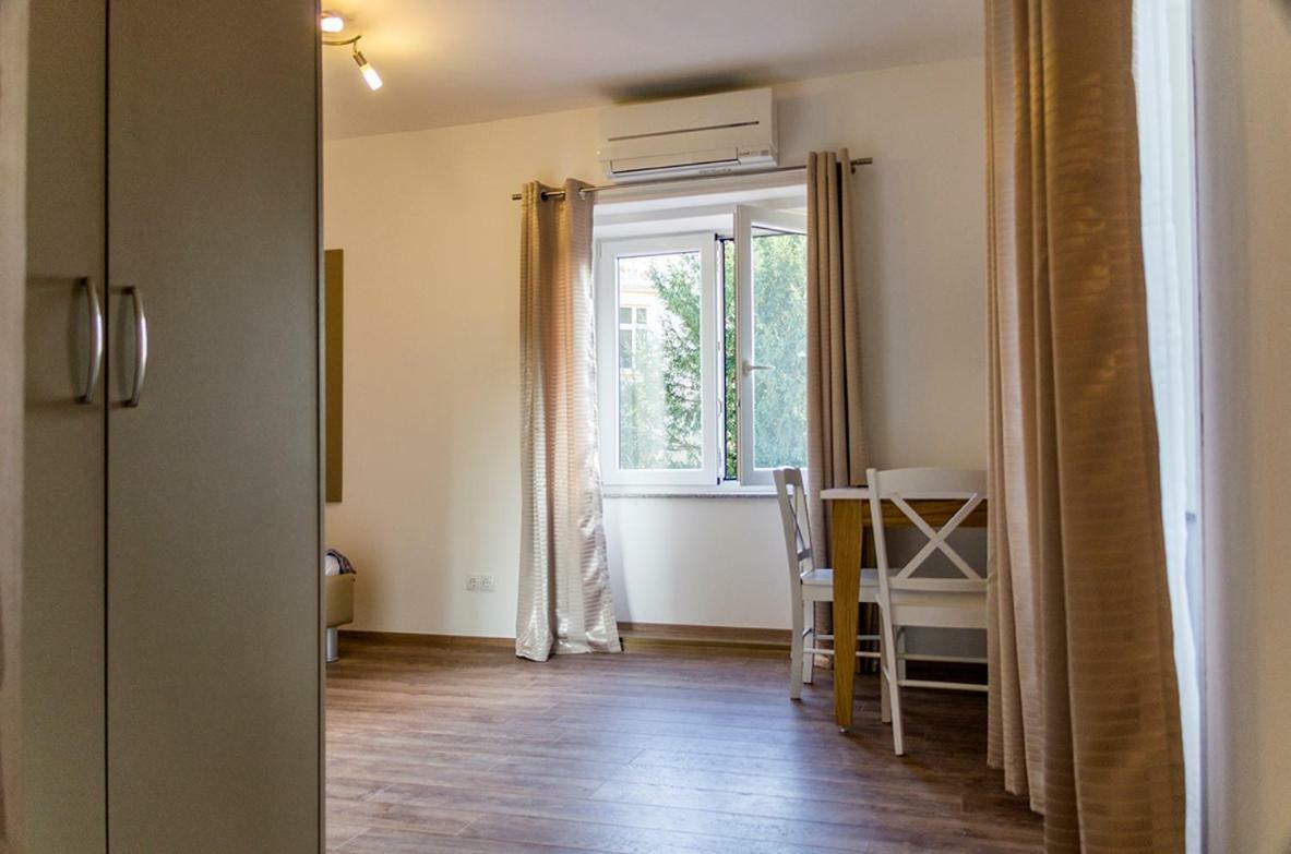 Guesthouse Klaudia オパティヤ エクステリア 写真